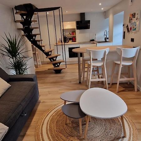 Bulle En Ville Maisonnette De Charme Spa Luaran gambar