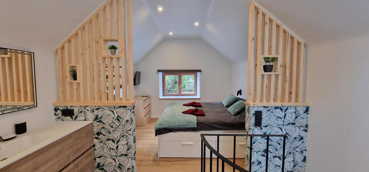 Bulle En Ville Maisonnette De Charme Spa Luaran gambar
